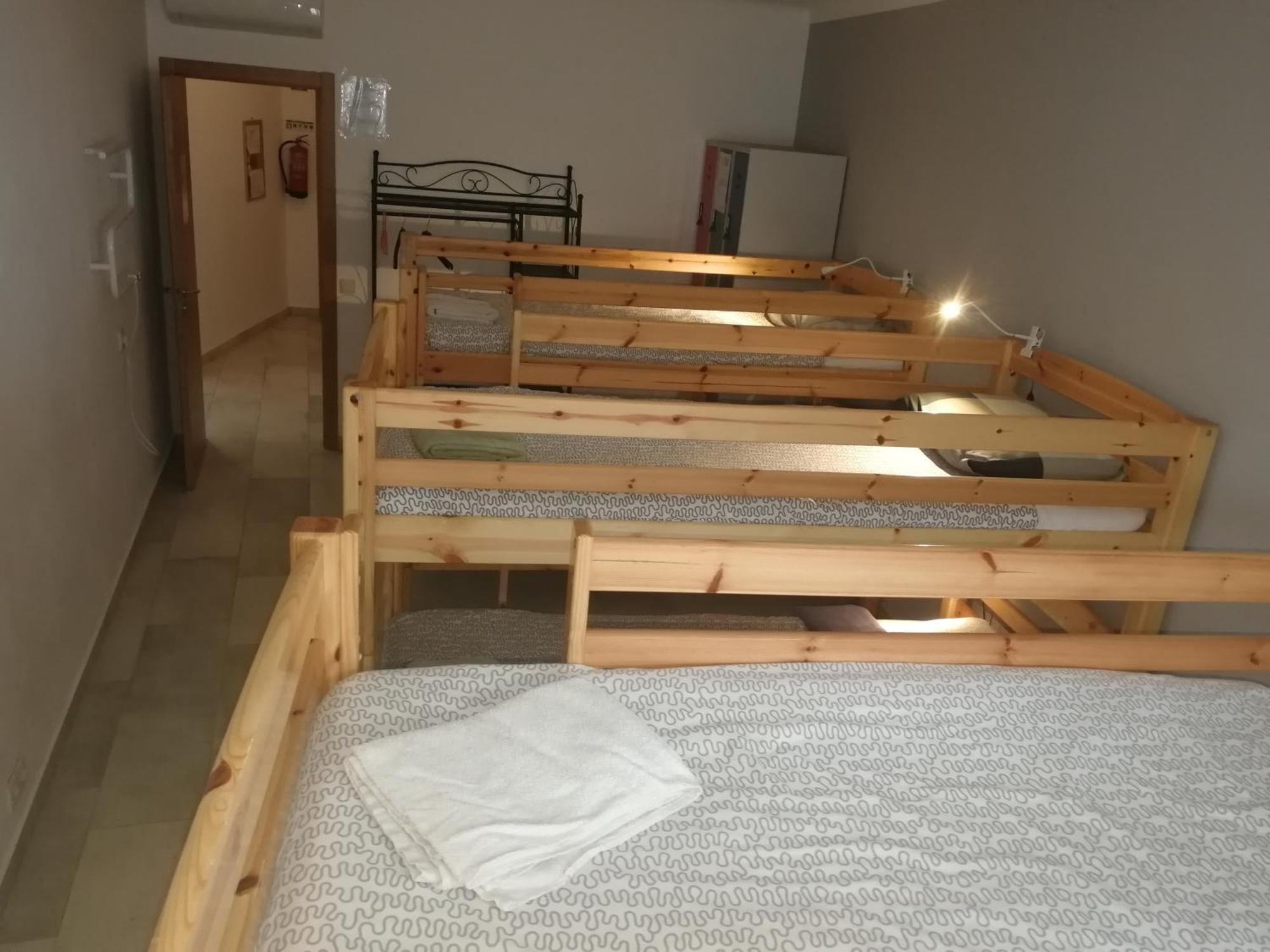 Lagos City Center Guest House & Hostel Room photo