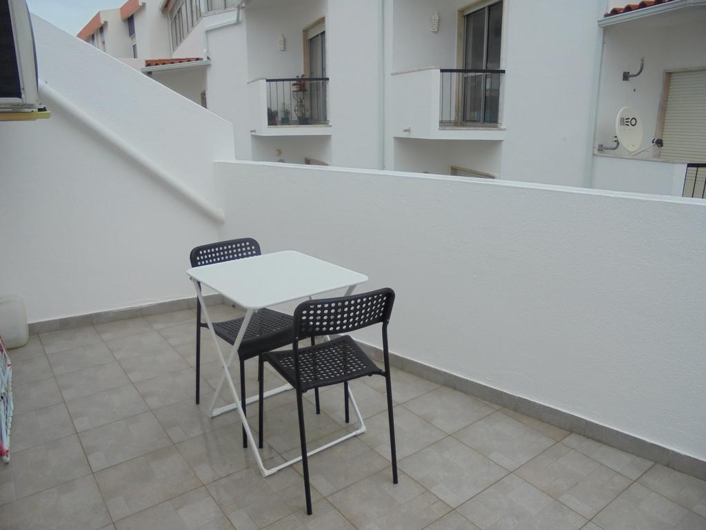 Lagos City Center Guest House & Hostel Exterior photo