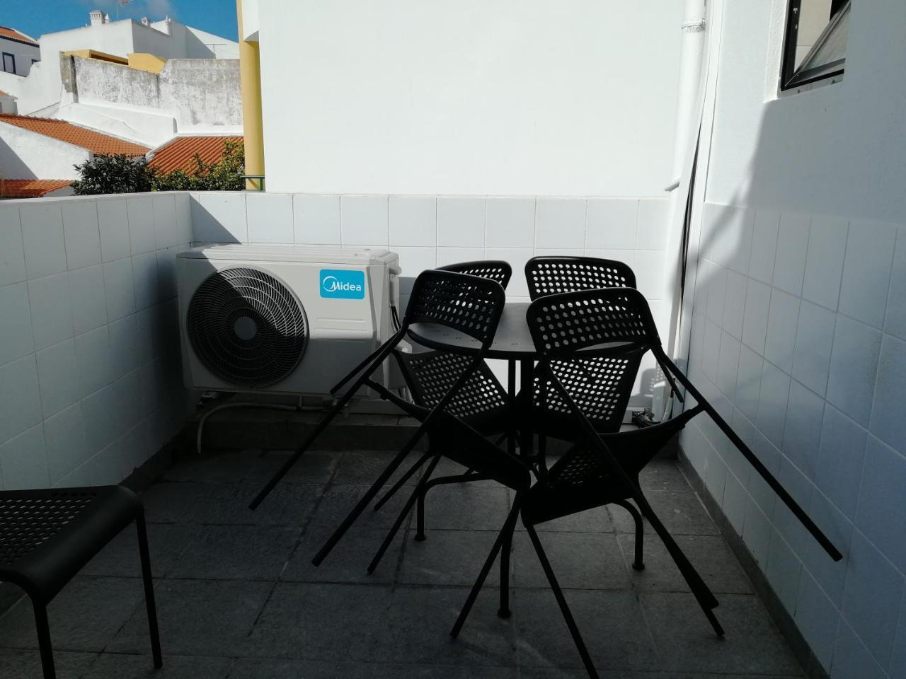 Lagos City Center Guest House & Hostel Exterior photo